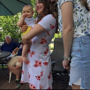 White rose dress, like new barely worn